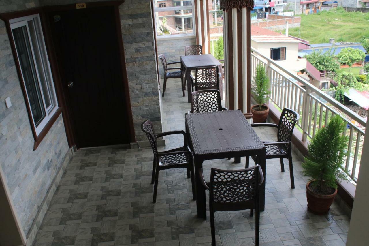 Pokhara Tourist Home Екстер'єр фото