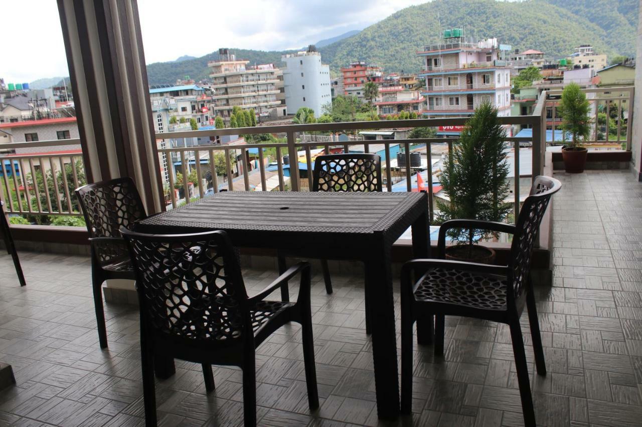 Pokhara Tourist Home Екстер'єр фото